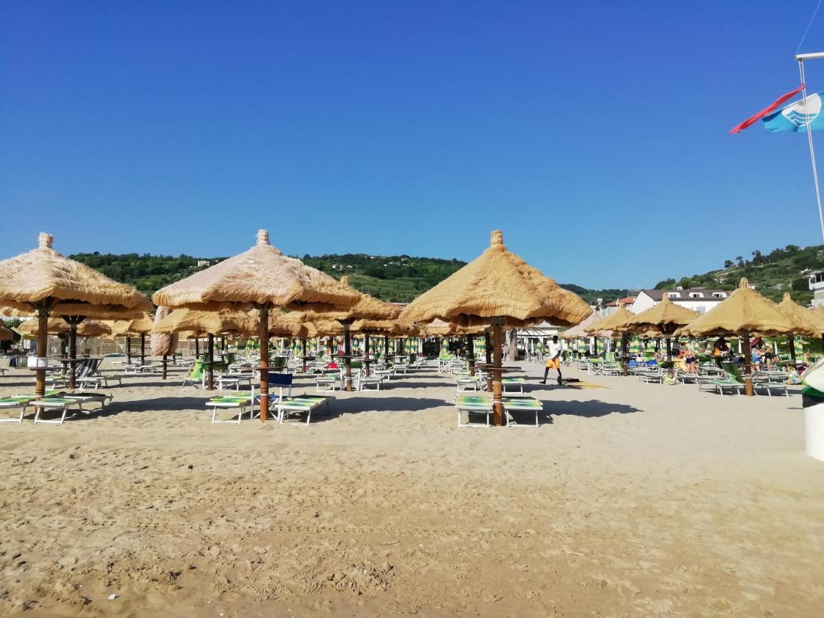 مبيت وإفطار سيلفي مارينا Silvi D'Amare المظهر الخارجي الصورة